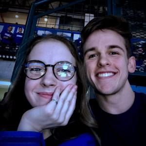 Meet your Posher, Abbey